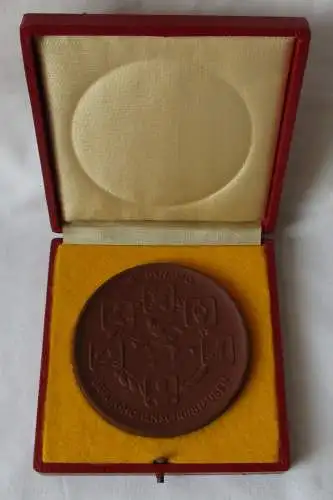 DDR Medaille SG Dynamo Berlin-Hohenschönhausen - gute Zusammenarbeit (142398)