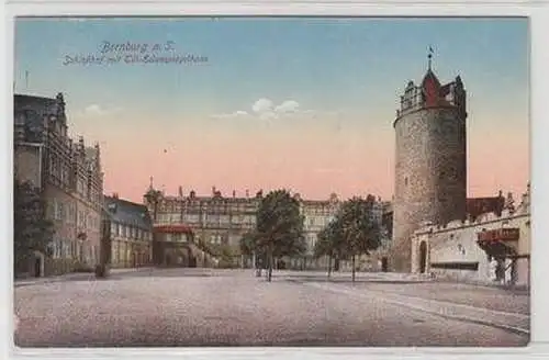 56349 Ak Bernburg Schloßhof mit Till Eulenspiegelturm 1923