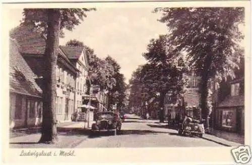 27454 Ak Ludwigslust in Mecklenburg Straßenansicht 1940