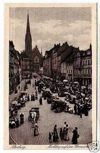 20004 Ak Altenburg Markttag auf dem Obermarkt um 1930