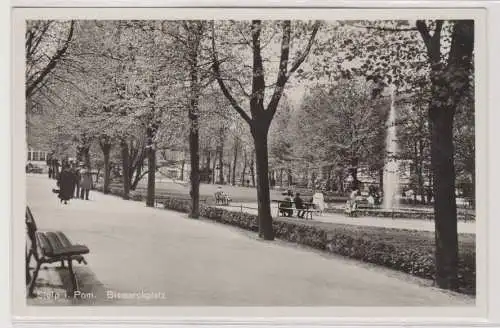 97977 Ak Stolp in Pommern Bismarckplatz um 1940