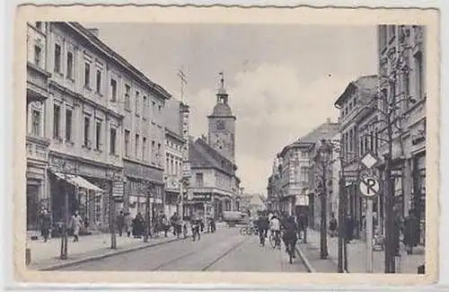 42128 Ak Schönebeck Salzer Straße mit Verkehr um 1920