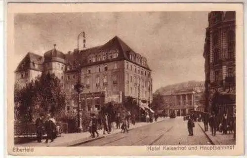 48934 Ak Elberfeld Hotel Kaiserhof und Hauptbahnhof 1922