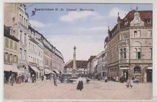 47149 Ak Saarbrücken III (St. Johann) Marktplatz 1915