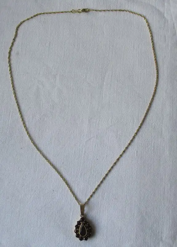 eleganter 375er Gold Kette mit 333er Gold Granatschmuck Anhänger (121686) 0