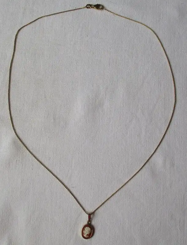elegante Damenkette Kette aus 333er Gold mit Gemme Kamee Anhänger (152988) 0