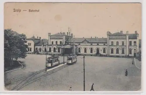 28778 Ak Stolp Słupsk in Pommern Bahnhof mit Strassenbahn 1919