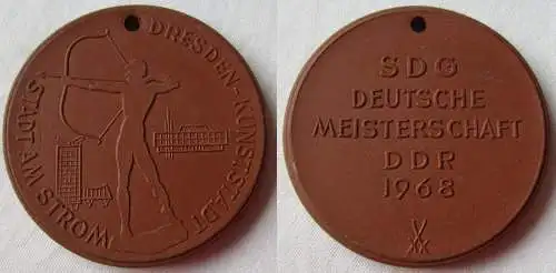 Seltene DDR Porzellan Medaille Dresden SDG Deutsche Meisterschaft 1968 (156832)