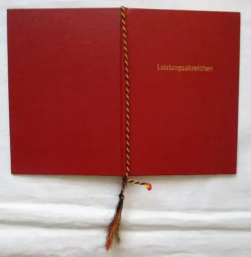 DDR Urkunde zum Leistungsabzeichen der NVA Volksmarine Stabsobermeister (113368)