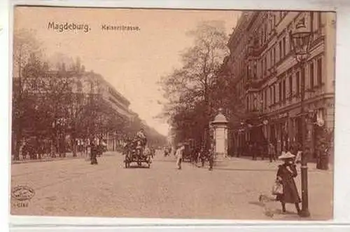 54166 Ak Magdeburg Kaiserstrasse mit Verkehr 1908