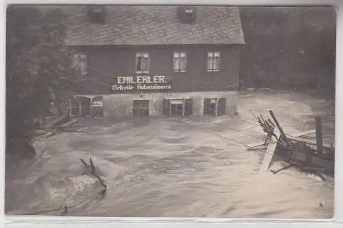 68466 Foto Ak Kolonialwarenladen Emil Erler im Osterzgebirge Hochwasser 1927