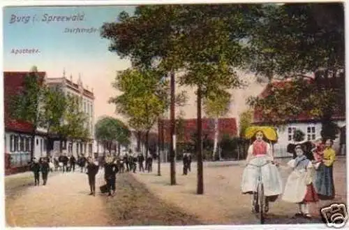 24112 Ak Burg Spreewald Dorfstraße mit Apotheke um 1910