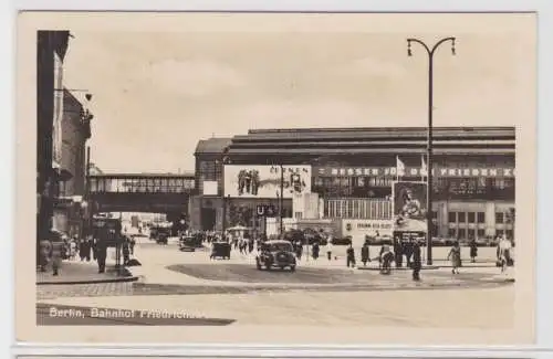 75251 Ak Berlin Bahnhof Friedrichstraße 1951