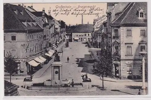 89045 Ak Großenhain - Frauenmarkt mit Brunnen 1918