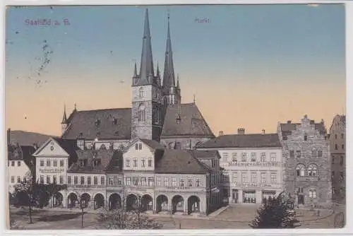 901559 Ak Saalfeld . S. - Markt mit R. Kohl Buchbinderei und Modewaren-Geschäft 