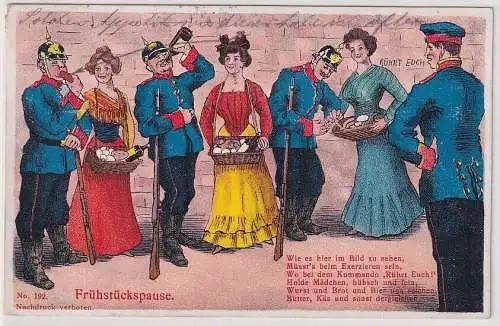 49202 Militär AK Frühstückspause - Rührt euch, Soldaten werden bedient 1910