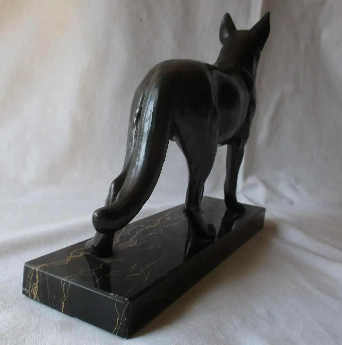 Art Deco Spelter Figur Schäferhund 1930er Jahre auf Steinsockel (156908) 3