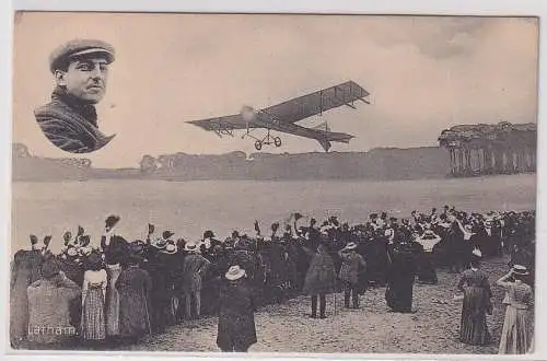 906922 Ak Hubert Latham Flugwesenpionier mit seinem Flugzeug um 1910