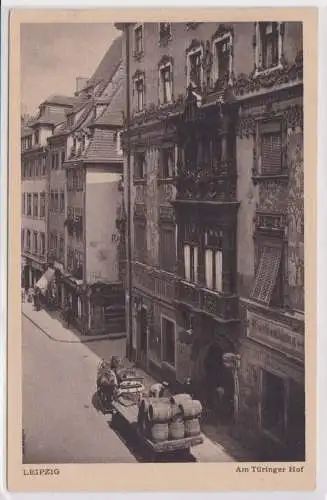 903130 Ak Leipzig am Thüringerhof Bierfassanlieferung um 1910