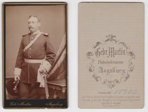 71866 Kabinett Foto Augsburg Offizier mit Paradehelm, Degen und Portepee