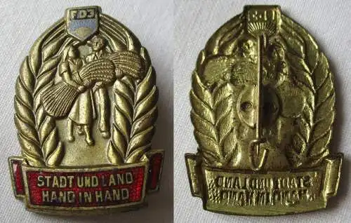 DDR Abzeichen FDJ Erntenadel "Stadt und Land Hand in Hand" um 1953 (154223)