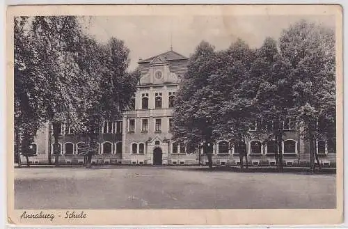 67961 Ak Annaburg - Partie vor der Schule um 1930