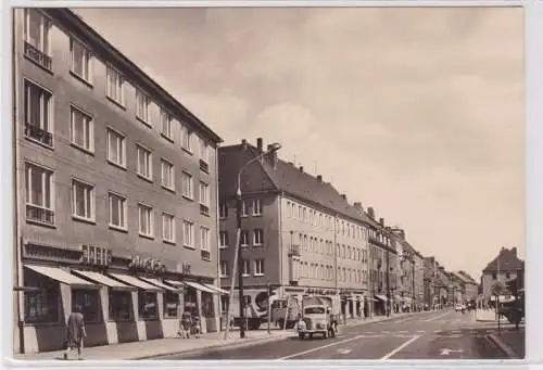 61333 AK Eilenburg Leipziger Strasse mit Verkehr um 1970