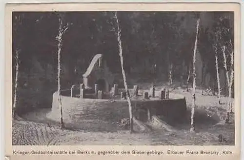 13780 Ak Krieger Gedächtnisstätte bei Berkum 1917