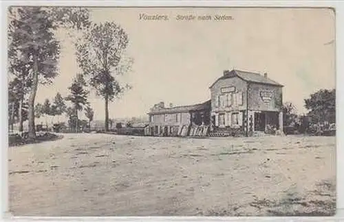 54535 Ak Vouziers Strasse nach Sedan France 1916