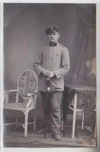 39714 Foto Ak Soldat mit Offiziersdegen Sachsen um 1915