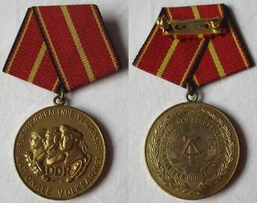 DDR Verdienstmedaille NVA Nationale Volksarmee Gold MUSTER Bartel 145 (154917)
