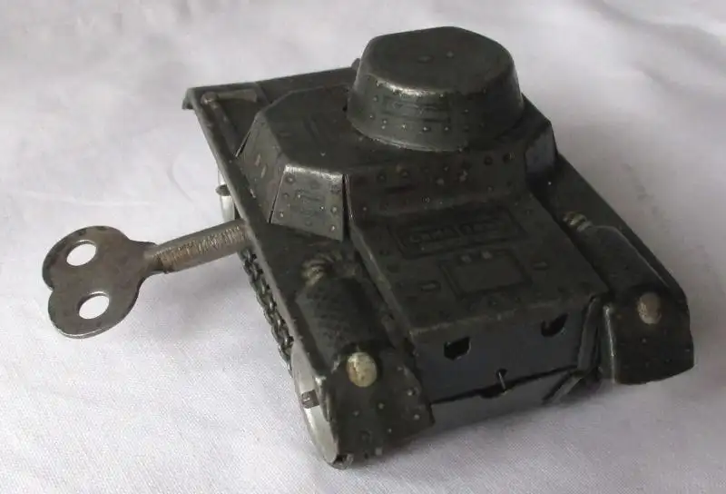 seltener Blechspielzeug Panzer Firma Gama mit Schlüsselaufzug um 1940 (126225) 0