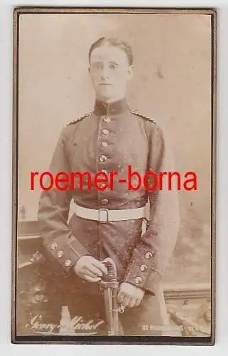 68286  Kabinett Foto Soldat mit Säbel aus Strassburg im Els. um 1900