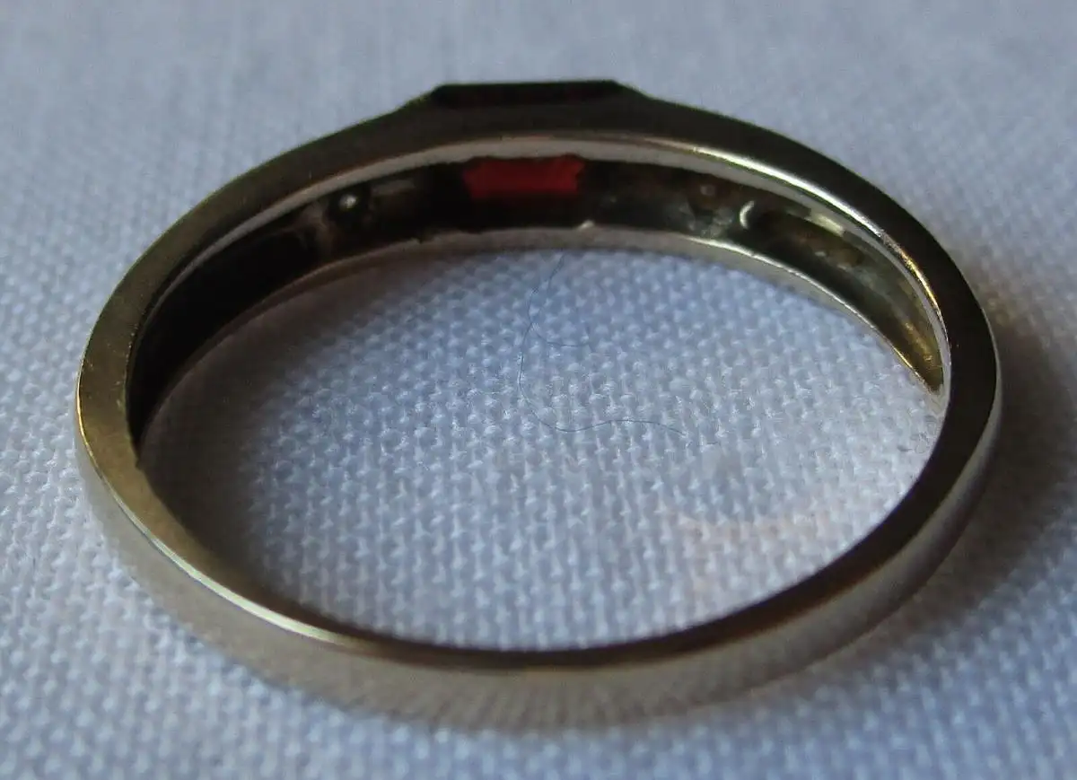 eleganter Goldring 333er 8 Karat Gelbgold mit Granat Granatschmuck (115553) 2