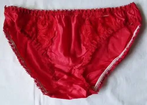 DDR Dessous Slip rot Spitze Dederon Gr. 42 ungetragen Marke Stretta (159905)