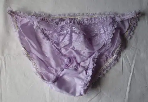 DDR Dessous Slip lila Spitze Dederon Gr. 42 Marke Stretta (159715)