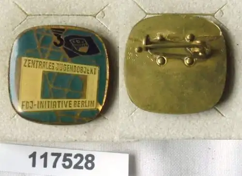 DDR Abzeichen Zentrales Jugendobjekt FDJ Initiative Berlin (117528)