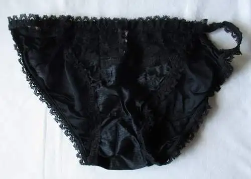 DDR Dessous Slip schwarz Spitze Dederon Gr. 42 ungetragen Marke Stretta (159916)