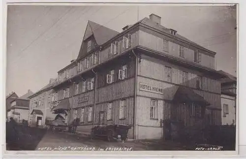 902825 AK Gottesgab (Boží Dar) Erzgebirge - Hotel Hieke + Fuhrwerk & Automobil