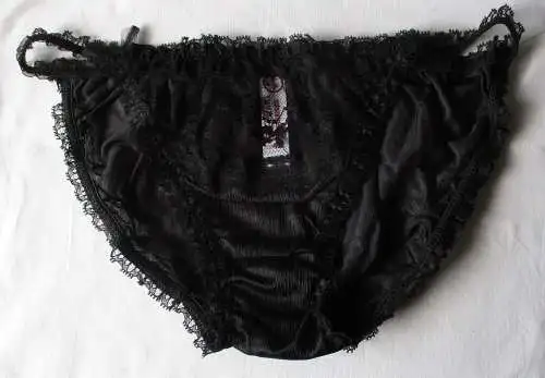 DDR Dessous Slip schwarz Spitze Dederon Gr. 42 Marke Stretta (158796)
