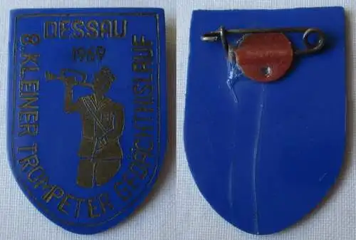DDR Abzeichen 8. Kleiner Trompeter Gedächtnislauf Dessau 1969 (138856)