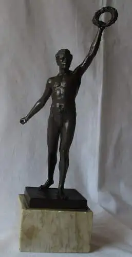 patinierte Metallskulpturfigur eines Athleten aus dem 20. Jahrhundert (156948)