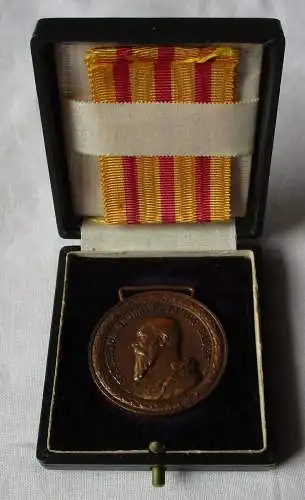 Originaletui Baden Medaille für Arbeiter und Dienstboten 1895 am Band (109953)
