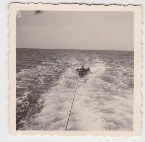903916 Original Foto Sturmboote im Schlepp Asowsches Meer im 2.Weltkrieg