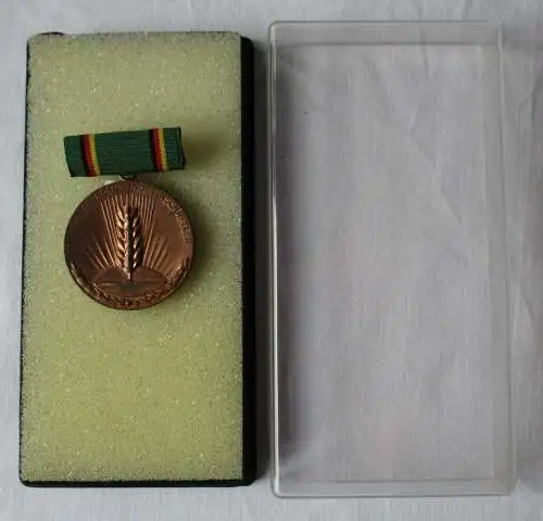 DDR Orden Hervorragender Genossenschaftler 1956-75 Bartel 69b (136334)