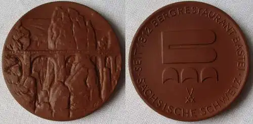 DDR Porzellan Medaille Bergrestaurant Bastei seit 1812 Sächs. Schweiz (165089)