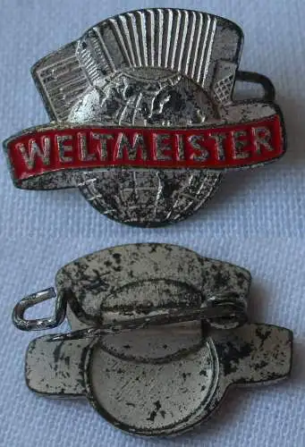 DDR Abzeichen VEB Harmonika Werke Klingenthal Weltmeister (165834)