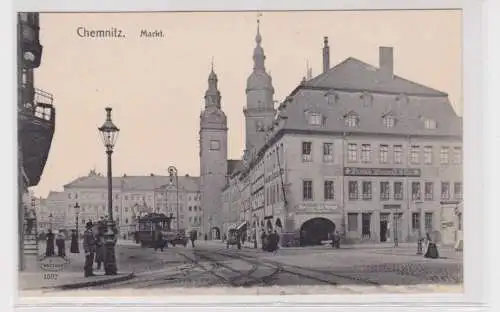 905944 AK Chemnitz - Markt, Straßenansicht mit Straßenbahnschienen