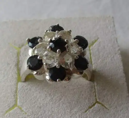 eleganter 925er Sterling Silber Ring Blüte mit schwarzen Edelsteinen (119439)