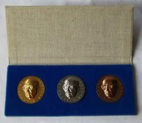 DDR Medaille Komplettsatz Johannes R. Becher in Bronze - Gold (143809)